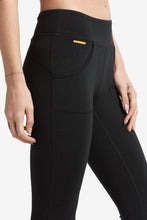 Load image into Gallery viewer, Mid Rise Salutation Legging