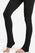 Load image into Gallery viewer, Mid Rise Salutation Legging